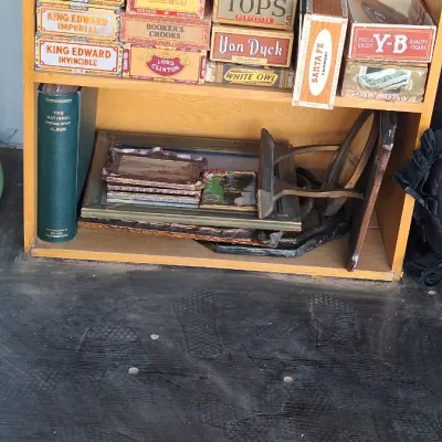 Estate sale photo