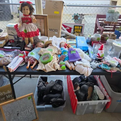Estate sale photo