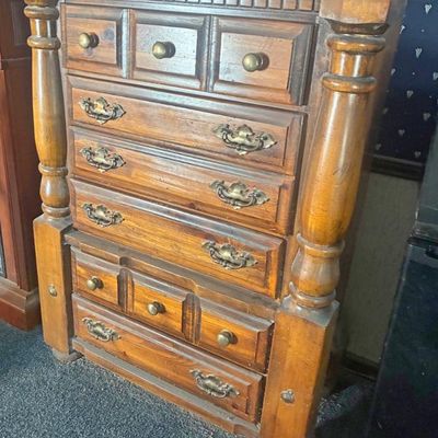 Sale Photo Thumbnail #175