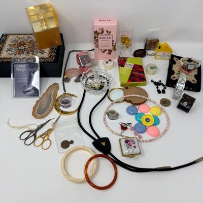 Sale Photo Thumbnail #232