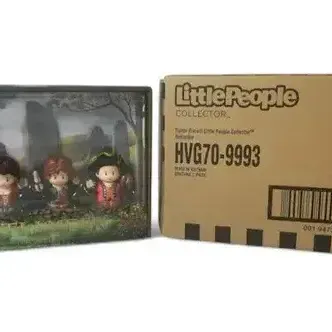 Sale Photo Thumbnail #27: Fisher-Price Little People Collector Outlander – 4-Figure Set, New in Box