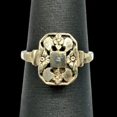 Sale Photo Thumbnail #107