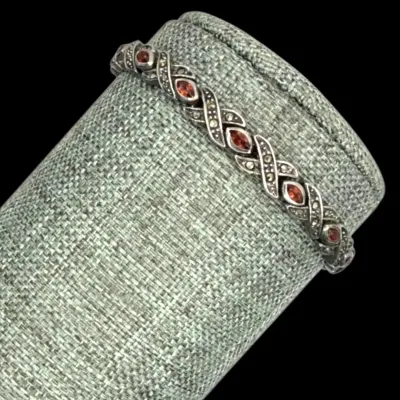 Sale Photo Thumbnail #30
