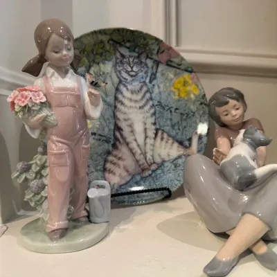 Sale Photo Thumbnail #52: lladro figurines