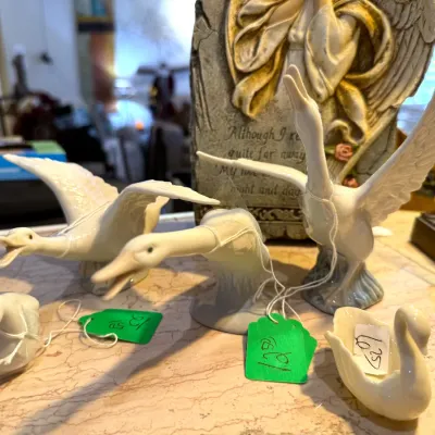 Sale Photo Thumbnail #71: lladro geese