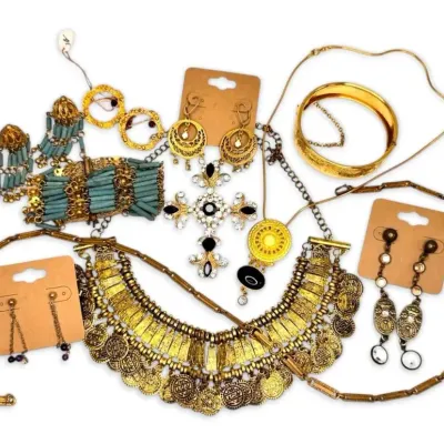 Chunky gold toned vintage jewelry