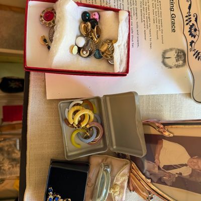 Sale Photo Thumbnail #131