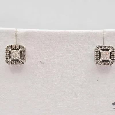 805 10kt white gold earrings with diamonds