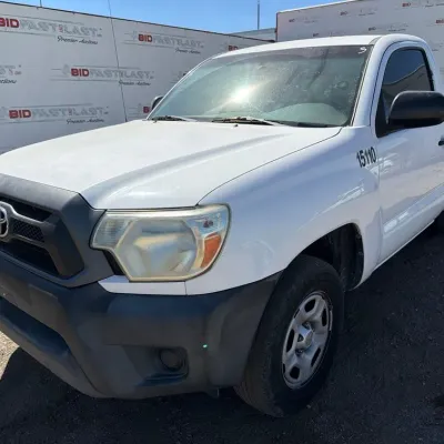 Sale Photo Thumbnail #41: 240 2014 toyota tacoma