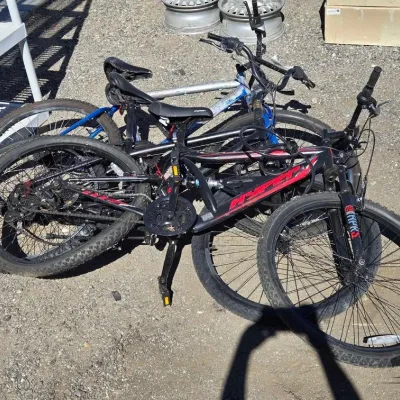 81000 3 mixed mountain bikes