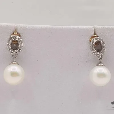 956 14kt pearl earrings with diamonds