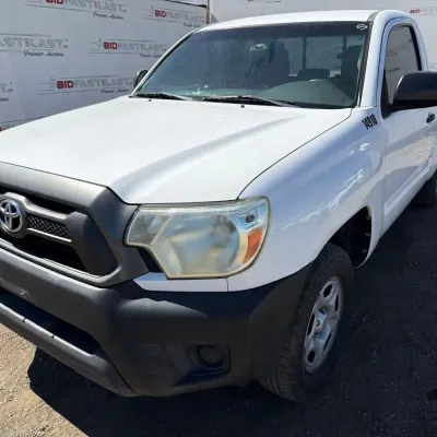 Sale Photo Thumbnail #40: 235 2014 toyota tacoma