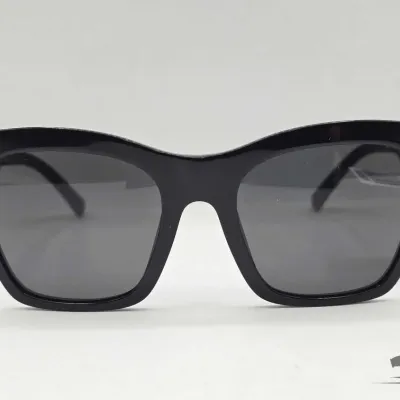 1813 dolce and gabbana sun glasess