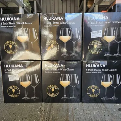 2838 6 cases of plastic wine cups