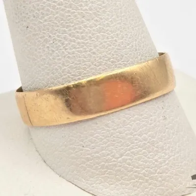 711 14kt solid gold wedding ring