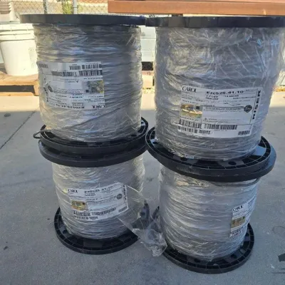Sale Photo Thumbnail #139: 2404 4 1000 rolls of carol 14 gauge shielded wire