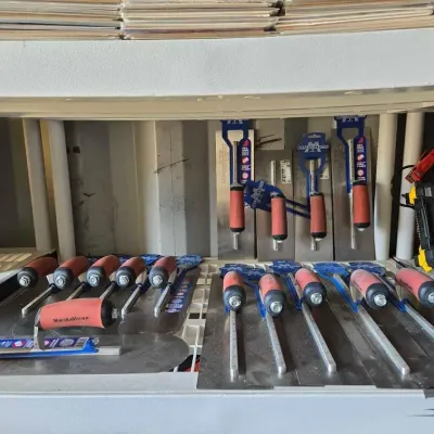 2826 concrete finishing hand tools