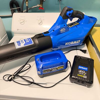 LOT 244G: Kobalt Battery Powered Leaf Blower with Battery and Charger