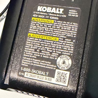 LOT 244G: Kobalt Battery Powered Leaf Blower with Battery and Charger