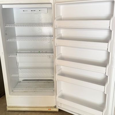 LOT 245G: Frigidaire Commercial Freezer - Model FFU17FC4AW2