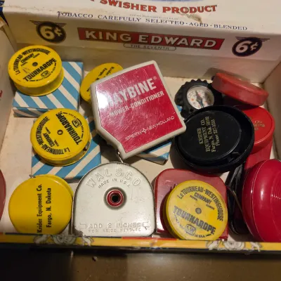 Sale Photo Thumbnail #151: Krider equip tape measures and a few other bits