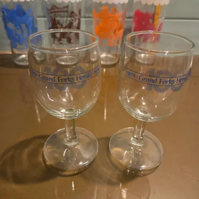 Sale Photo Thumbnail #33: 4 carnival Swanky Swig Ice Tea Glasses and a pair of Grand forks herald cordials