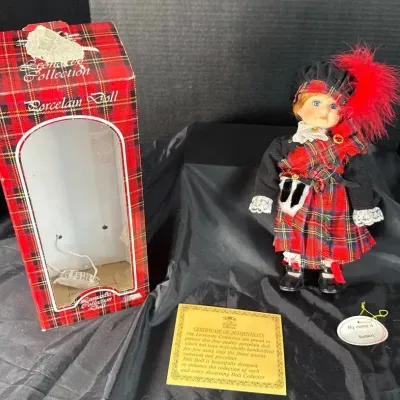 The Leonardo Collection Porcelain Scottish Piper Doll with COA