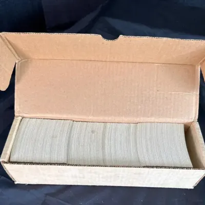 Vintage 1981 Fleer Baseball Card Complete Set Boxed - Features Pete Rose #1