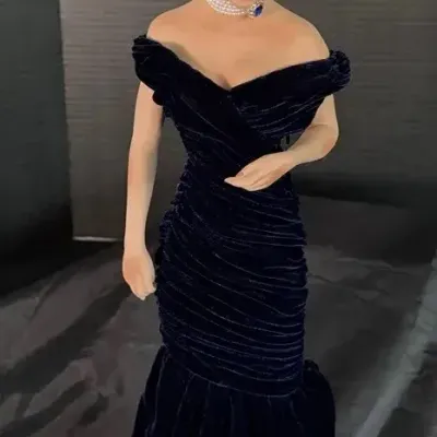 1998 Ashton-Drake "Diana, Princess of Wales" Porcelain Doll by Titus Tomescu - First Issue
