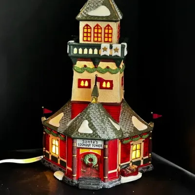 Department 56 North Pole Series "Santa's Lookout Tower" Lighted Village Building