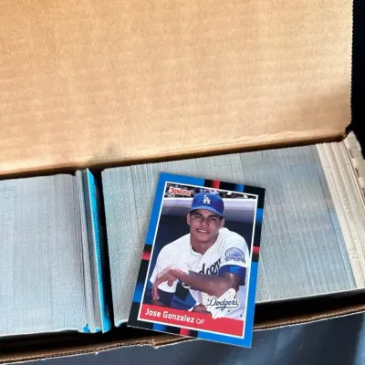 Vintage 1988 Donruss & Fleer Baseball Card Boxed Lot - Jose Gonzalez Highlighted