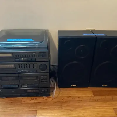 Vintage Aiwa Stereo Component System with Turntable, CD Changer & Speakers