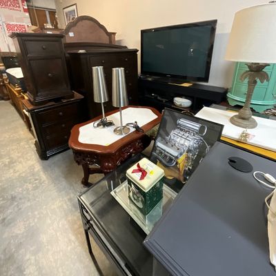 Sale Photo Thumbnail #33