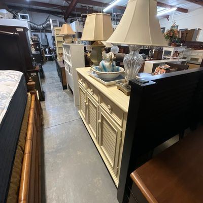 Sale Photo Thumbnail #30