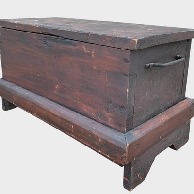 Sale Photo Thumbnail #19: Antique Primitive Diminutive 25 inch Hinged Lid Plank Chest on Bracketed Plinth Base
