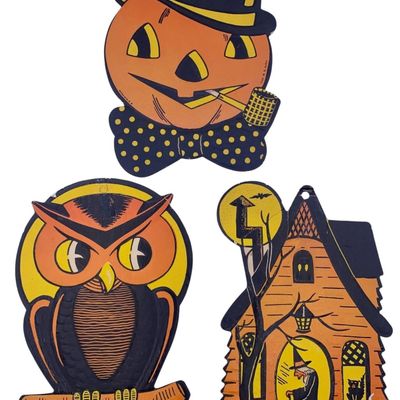 Sale Photo Thumbnail #55: Trio Vintage H E Luhrs Die Cut Owl, Jack-o-lantern and Witch House Paperboard Halloween Decorations