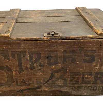 Sale Photo Thumbnail #304: Antique Detroit Stroh's Lager Beer Lidded Wood Advertising Crate