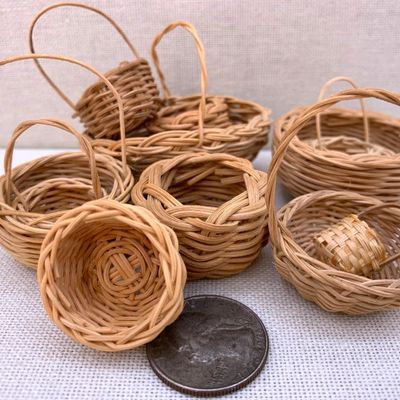 Sale Photo Thumbnail #200: 12 Miniature Vintage Folk Art Hand Woven Petite Gathering Baskets