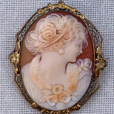 Sale Photo Thumbnail #88: Large Antique Hand Carved Shell Lovely Rose Adorned Lady Cameo Brooch/Pendant