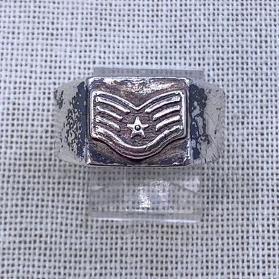 Sale Photo Thumbnail #456: Vintage Men's Sterling Silver U S A F United States Air Force Military Ring