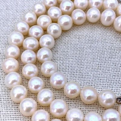 Sale Photo Thumbnail #220: Old Money Luminous 8mm Creamy Freshwater Pearl 925 Necklace