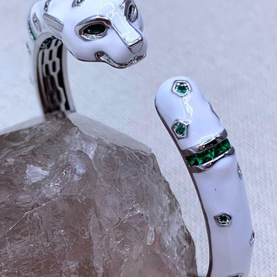 Sale Photo Thumbnail #82: Fantastic White Leopard Emerald Green CZ Hinged Big Cat Enamel Bangle Bracelet