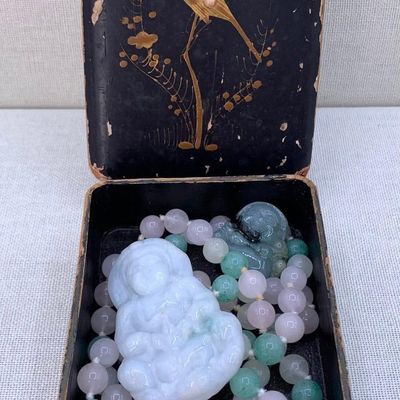 Sale Photo Thumbnail #14: 5 pc Jade Amulet and Necklace Collection in Early Gilded Bird Lacquer Box