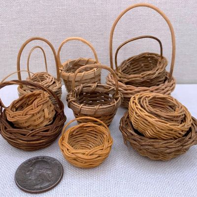 Sale Photo Thumbnail #223: 12 Miniature Vintage Folk Art Hand Woven Petite Gathering, Market, Storage Baskets
