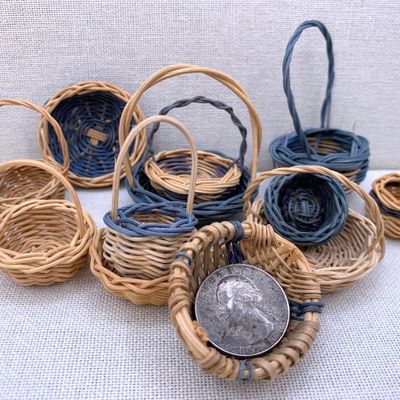 Sale Photo Thumbnail #282: 12 Miniature Vintage Folk Art Hand Woven Petite Gathering, Market, Potato, Storage Baskets