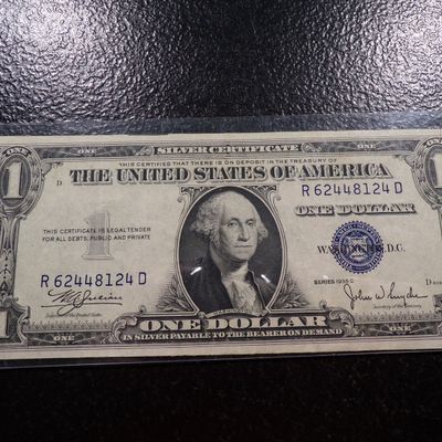 1935-C BLUE SEAL CRISP PAPER $1 SILVER CERTIFICATE