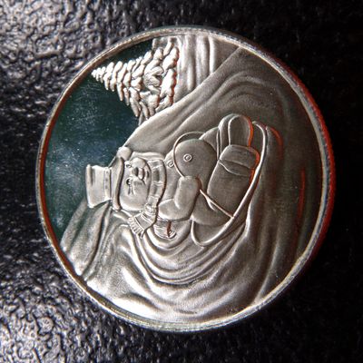 1 OUNCE .999 FINE SILVER SNOWMAN