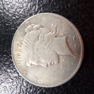 1922 PEACE SILVER DOLLAR