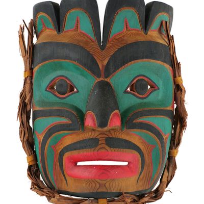 Sale Photo Thumbnail #87: Vintage Northwest Coast Komokwa Mask Native
