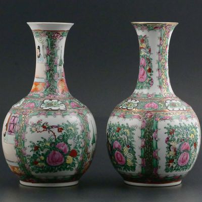 Sale Photo Thumbnail #198: (2) Vtg Rose Medallion Chinese Export Vases